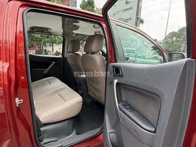 Cần bán Ford Rangger xe nhập khẩu 2015 máy dầu, xe nội ngoại thất zin 