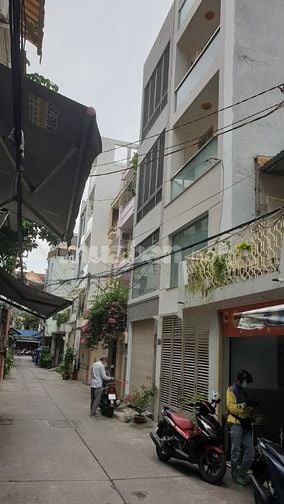 BÁN NHÀ TRUNG TÂM QUẬN 10 – CƯ XÁ ĐỒNG TIẾN – XE HƠI VÀO TẬN NHÀ 🚗