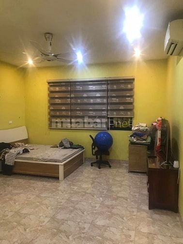 Mặt ngõ kinh doanh, lô góc Kim Mã DT40m2 xây 5T MT4.8m giá 10.5 tỷ