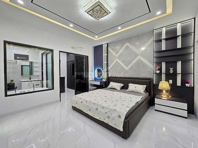 Cần bán gấp nhà đường Vạn Kiếp P3 Quận Bình Thạnh 55m2 4PN giá 2tỷ900 