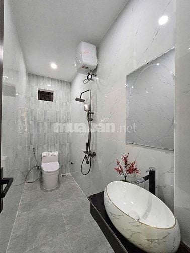 Cần bán gấp nhà đường Vạn Kiếp P3 Quận Bình Thạnh 55m2 4PN giá 2tỷ900 