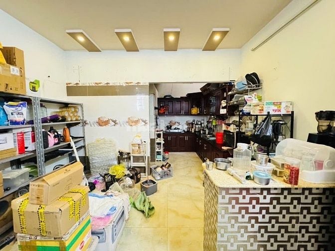 Bán Nhà Lũy Bán Bích, Tân Phú, 4.5M x 19M, Hẻm Thông, Chỉ 7.4 Tỷ