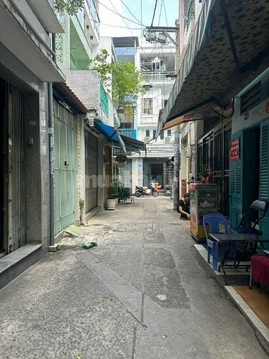 Duy nhất 1 căn nhà HXH Nguyễn TRi Phương P8 quận 10, DTCN 46m2 3 tầng 