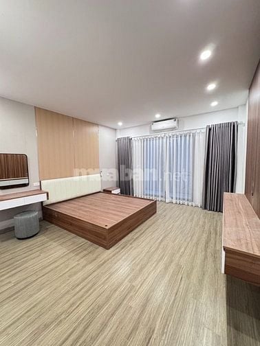 ĐÀM QUANG TRUNG 6 TẦNG THANG MÁY - NHÀ ĐẸP.FULL NT - SAU 1 NHÀ RA PHỐ 