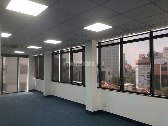Mặt tiền 148B Nguyễn Trãi Q5,DT:5x20,KC: hầm 7L t/n 250tr giá 40 tỷ