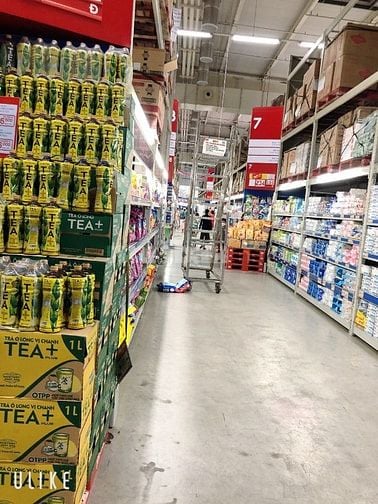 Em cần người làm Tạp Vụ từ 19-55 tuổi ( ưu tiên đi làm ngay ) 