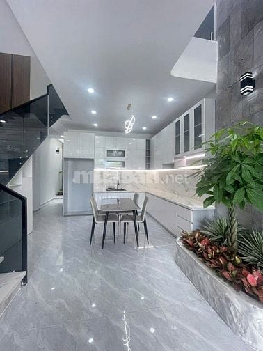 Cần bán nhà đường Huỳnh Văn Trí gần trường THPT Bình chánh