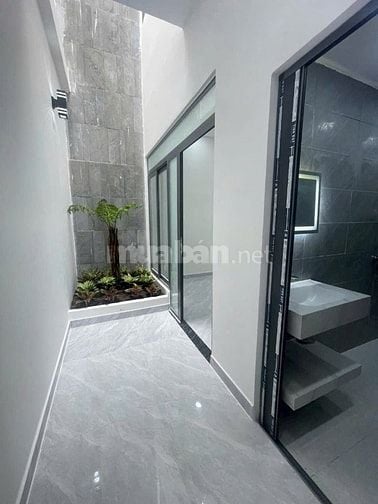 Cần bán nhà đường Huỳnh Văn Trí gần trường THPT Bình chánh