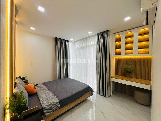 Bán Nhanh Siêu Phẩm Star Hill PMH nhà mới đẹp Giá tốt