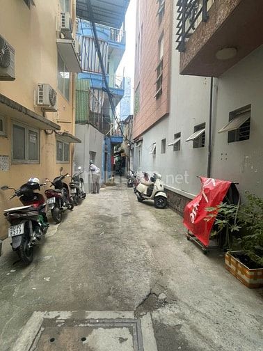 Cho thuê nhà nguyên căn hẻm 3m cách MT NDD 4 căn 3.1x15m, 1 lầu, 2PN