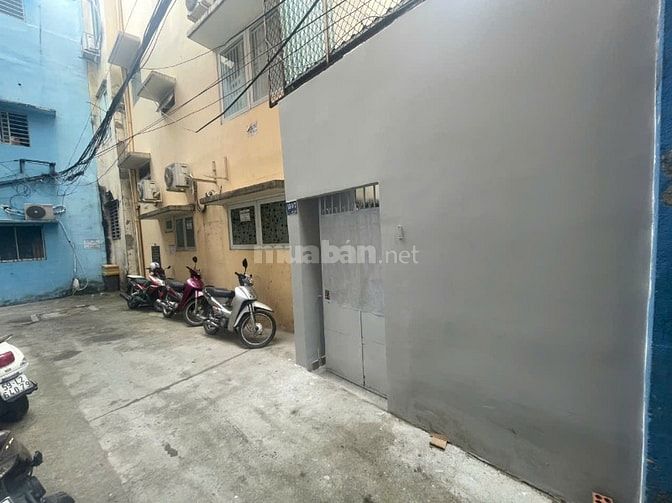 Cho thuê nhà nguyên căn hẻm 3m cách MT NDD 4 căn 3.1x15m, 1 lầu, 2PN