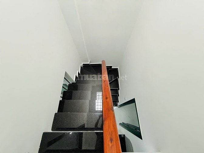CHÍNH CHỦ BÁN NHÀ KHU SÂN BAY ĐÚC 1LẦU 3PN FULL NỘI THẤT GIÁ MỀM 
