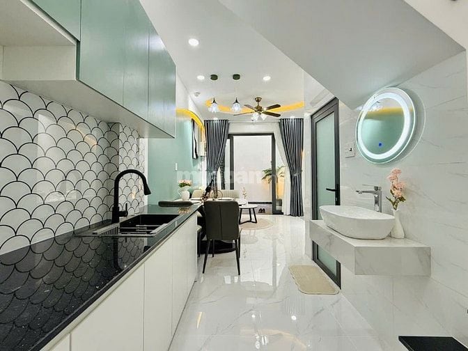 CHÍNH CHỦ BÁN NHÀ KHU SÂN BAY ĐÚC 1LẦU 3PN FULL NỘI THẤT GIÁ MỀM 