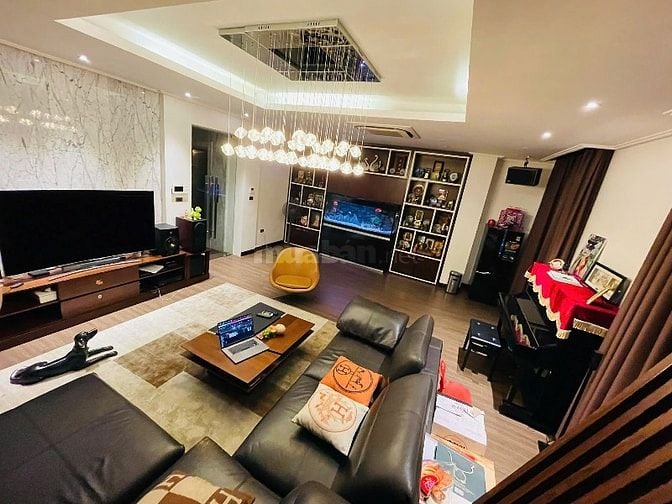 Bán nhà phố Điện Biên Phủ, 75m2, lô góc 8 tầng mặt tiền 8m, 52.8 tỷ