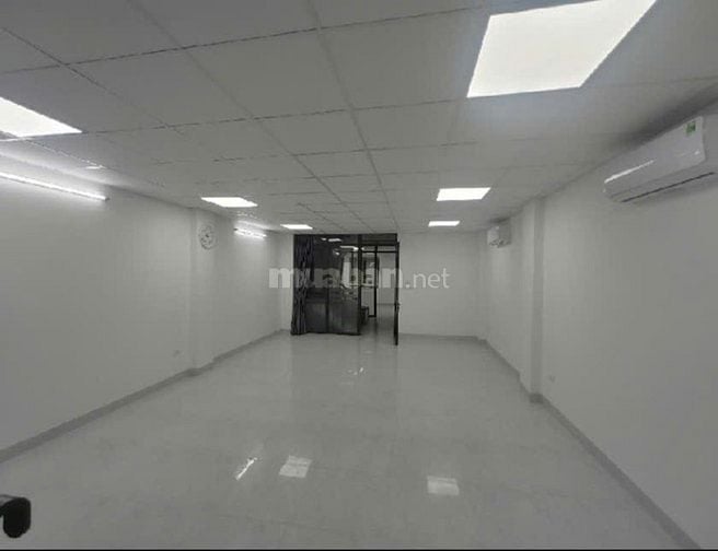 Bán nhà phố Yên Lạc, DT 85 m2 x 8 tầng thang máy, ở và làm việc tốt!