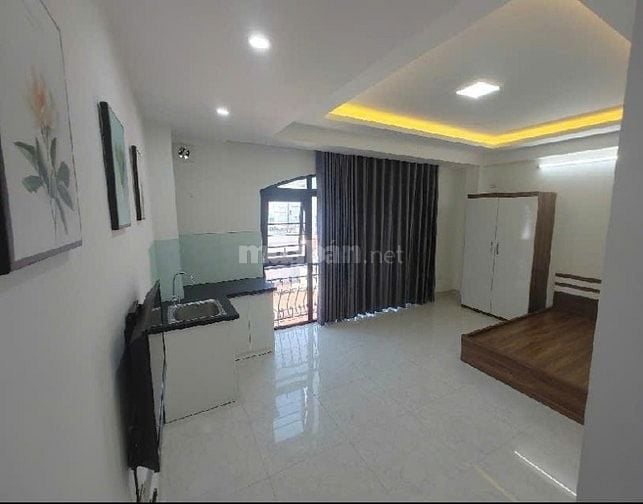 Bán nhà phố Yên Lạc, DT 85 m2 x 8 tầng thang máy, ở và làm việc tốt!