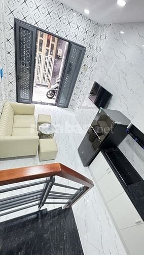 🏡 NHÀ Q1 – CÁCH HẺM XE HƠI CHỈ 1 BƯỚC – 3 TẦNG – KẾ MẶT TIỀN 🏡
