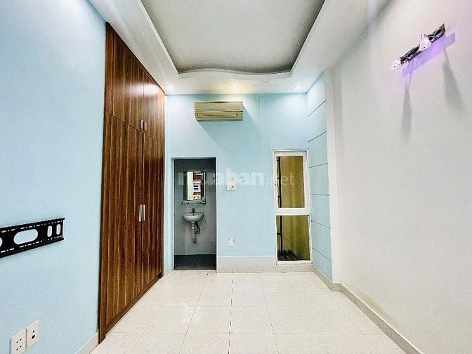 Hẻm xe hơi Phan Xích Long 2Tầng,Được xây 4Tầng,khu An Ninh , sạch sẽ 