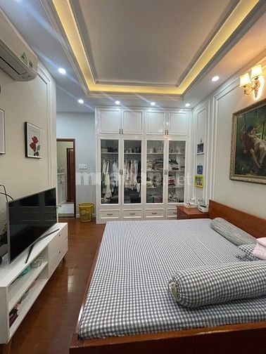 nhà đường số tân quy,4 tầng,nhà như hình giá 9ty9.Lh atrung 0931432374