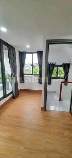 Căn góc 4 tầng mới vị trí đẹp gần MT Hưng Phú P9Q8. Giá 4,68 tỷ TL.  +