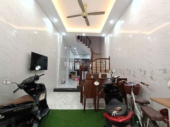 Bán nhà Mai Động. Feliz home. 45m x 4T. Giá 6 tỷ 950.