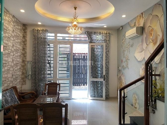 BÁN NHÀ ĐƯỜNG PHAN TÂY HỒ, Q. PHÚ NHUẬN 6,6 TỶ 