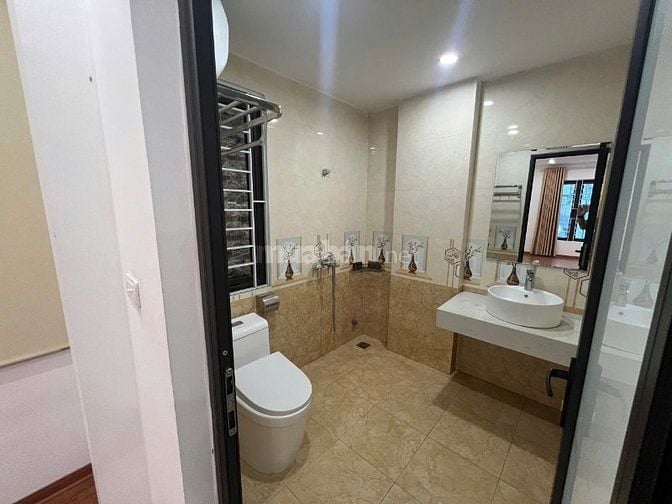 CHÍNH CHỦ CHO THUÊ PHÒNG MỚI XÂY – RỘNG 40M² KHÉP KÍN – TẦNG 3 – SỐ 01