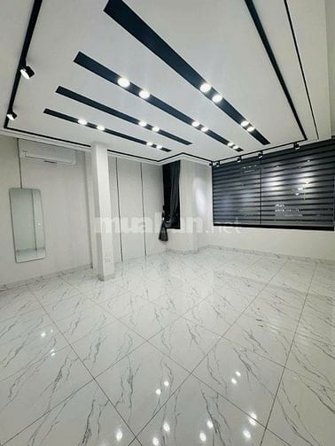 CHO THUÊ CỬA HÀNG tầng 1 và 2 mặt phố số 168 Kim Mã, TDT 90m2, MT 4,5m