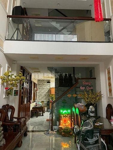 Bán nhà Nguyễn Oanh Phường 17, Gò Vấp, 3 tầng, Dt: 4 x15 mét