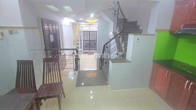 BÁN NHÀ ĐƯỜNG NGUYỄN SỸ SÁCH, 4 TẦNG, 42M2,  4X10.6, 5.5 TỶ