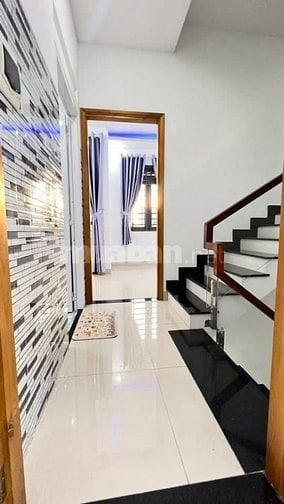 nhà 4 tầng đường rộng 5 m phạm văn chiêu p14 gò vấp