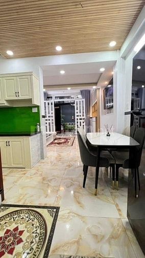 nhà 4 tầng đường rộng 5 m phạm văn chiêu p14 gò vấp