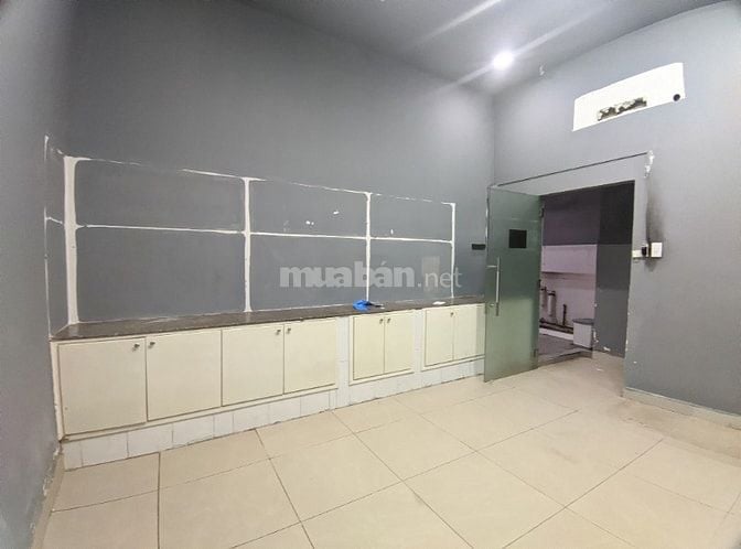 Cho Thuê Gấp Shophouse giá ưu đãi khu Grandview Phú Mỹ Hưng