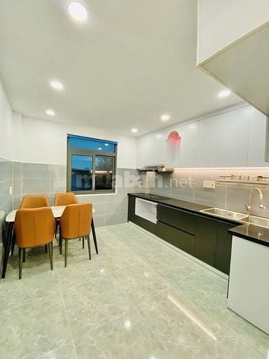 Nhà Mới 3 Lầu Sân Thượng – Sổ Riêng – Đường Ô Tô – Gần Quận 7 – Giá Dư