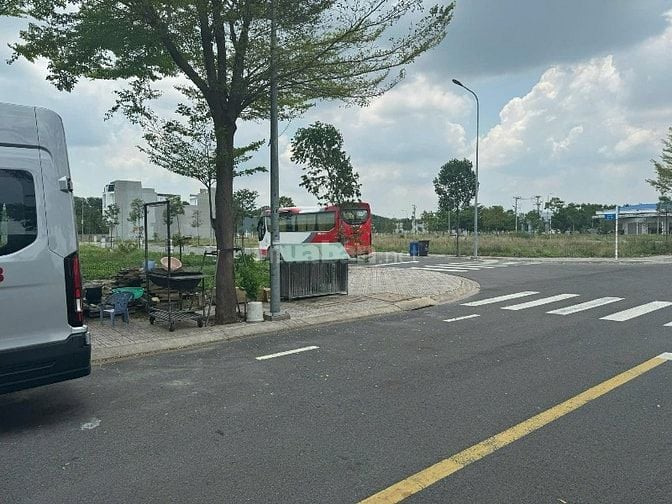 Bán đất KDC Tân Lập, Bình Dương, 2,45 tỷ, 70m2 sổ hồng riêng sang tên 