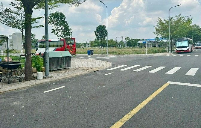 Bán đất KDC Tân Lập, Bình Dương, 2,45 tỷ, 70m2 sổ hồng riêng sang tên 