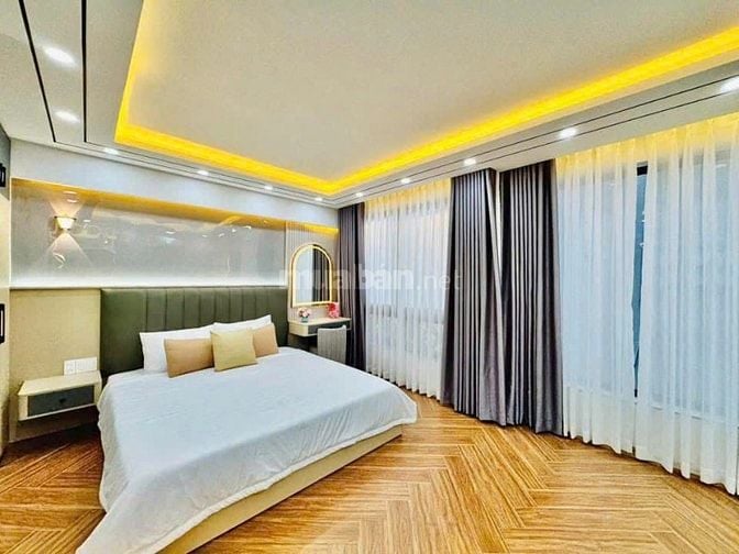 SIÊU PHẨM NHÀ ĐẸP NÚP HẺM - 108/8A Cộng Hòa P.4, Q.Tân Bình - 320m2 