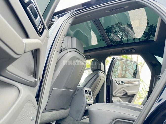  PORSCHE CAYENNE   • Sản xuất : 2019 MODEL 2020 • Odo : 35.000 mls