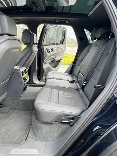  PORSCHE CAYENNE   • Sản xuất : 2019 MODEL 2020 • Odo : 35.000 mls
