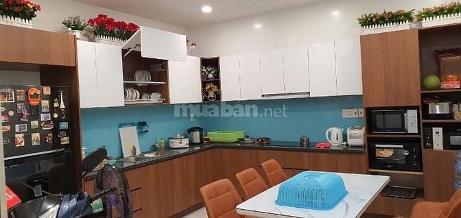 38 tỷ tòa nhà  CHDV Nguyễn Thị Minh Khai 5mx 22m Q.1 cần bán