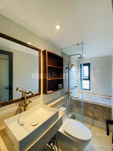38 tỷ tòa nhà  CHDV Nguyễn Thị Minh Khai 5mx 22m Q.1 cần bán