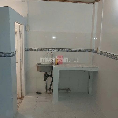 Nhà Trọ Cấp 4 ngay KDC Đào Sư Tích, DT 5,6x18m.
