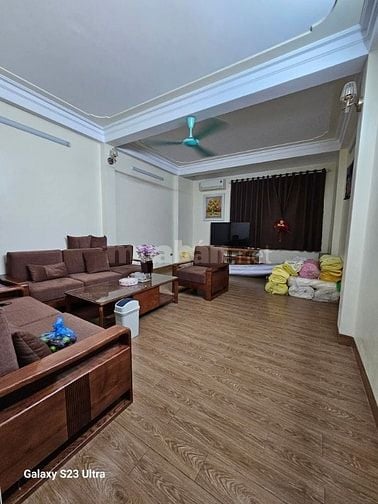 Bán nhà 45m phố Nguyễn Chí Thanh, 4 tầng, phân lô, ôtô đỗ cửa. 15,6 tỷ