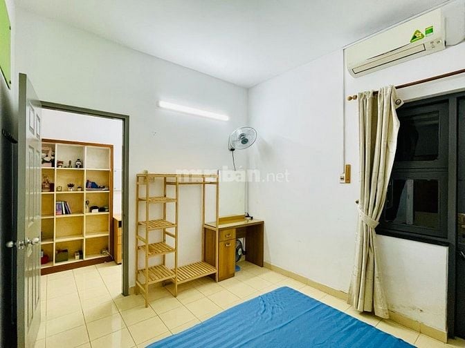 Cho thuê căn hộ CC Gia Phú 2 PN +balcon, giá 7.5tr/tháng full nội thất
