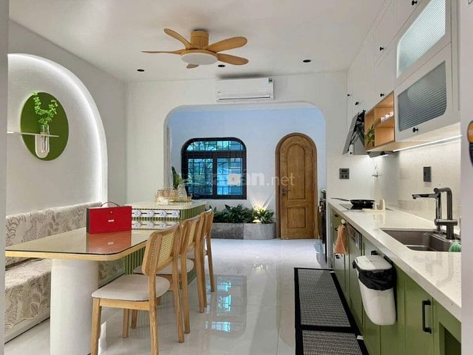 Nhà mặt tiền 1 trêt, 1 lầu - 3  PN, 2WC -  Sổ hồng riêng 