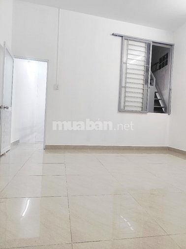 Nhà 1L, 40m2, hẻm 5m, Nguyễn Ảnh Thủ
