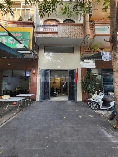 Cần bán nhà mặt tiền Cư Xá Bình Thới P.8, Quận 11, giá tốt
