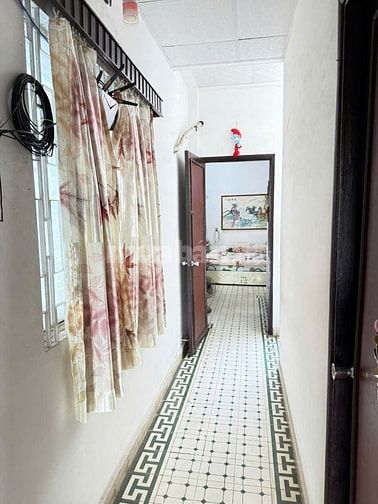  Bán nhà MT Trần Kế Xương, P.7, Phú Nhuận: 4,2 x 25, giá: 23,5 tỷ.