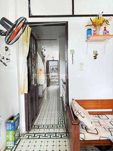   Bán nhà MT Trần Kế Xương, P.7, Phú Nhuận: 4,2 x 25, giá: 23,5 tỷ.