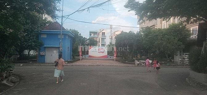 Bán lô đất mặt tiền M4, đường khu dân cư Kiến Á